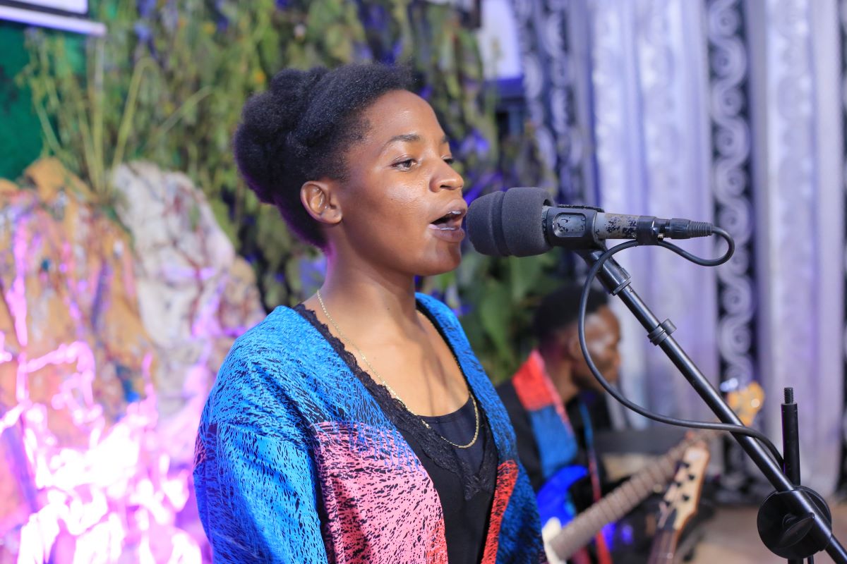 Presence-driven worship at Ishaka Community Church